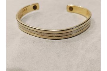 VGQ Small Fit Cuff Bangle