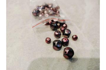 New Crimson Glass Beads