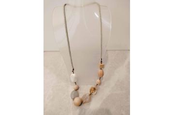 New Oliver Bonas Necklace