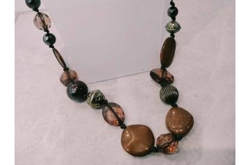 New  Crackle Stone Necklace