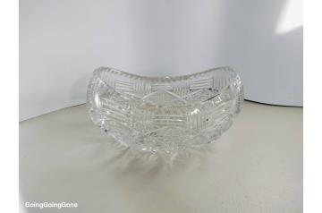 Heavy crystal boat bowl