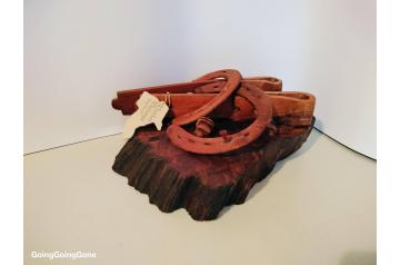 Whittlers Whitianga rustic wooden art